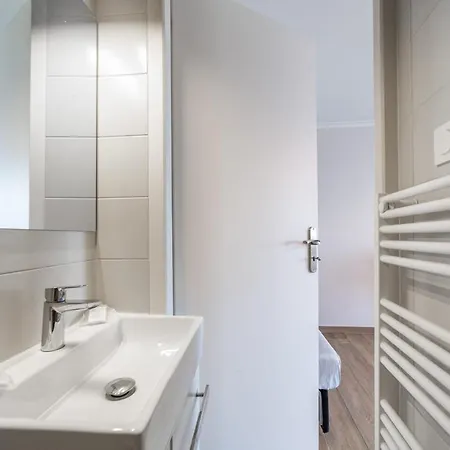 Apartment Revard Bellevue Private Studio *